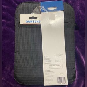 Samsung Protective sleeve for 10” Tablets NWT